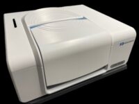 FTIR 7800A - Espectrómetro de infrarrojos por transformada de Fourier.